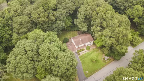 View/Area - 43 Robinhood Dr, Gales Ferry, CT 06335 photo 1 of 1