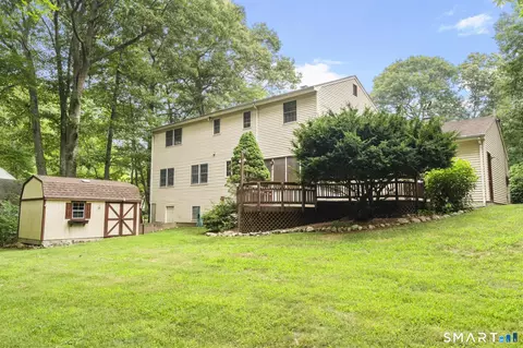 Exterior - 43 Robinhood Dr, Gales Ferry, CT 06335 photo 9 of 9