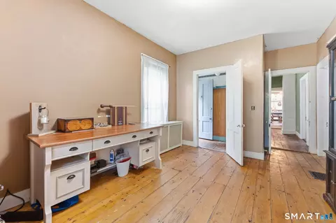 Entry Way - 394 Jerusalem Rd, Windham, CT 06280 photo 2 of 2