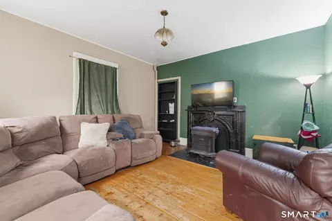 Living - 394 Jerusalem Rd, Windham, CT 06280 photo 1 of 2