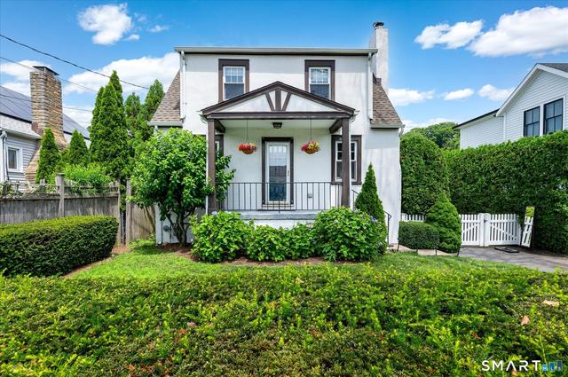 17 Rex St, Greenwich, CT 06831