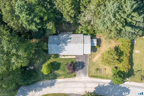 View/Area - 18 Pine St, Plainfield, CT 06374 photo 1 of 2