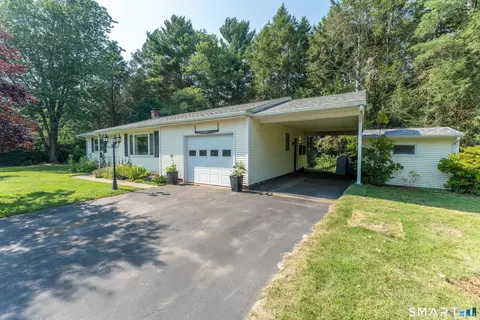 Exterior - 18 Pine St, Plainfield, CT 06374 photo 5 of 11