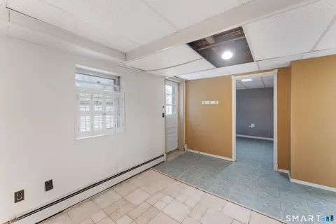 Entry Way - 18 Pine St, Plainfield, CT 06374 photo 5 of 5