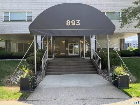 893 Farmington Ave #1C, West Hartford, CT 06119