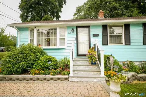 87 New Hampshire Dr, New Britain, CT 06052