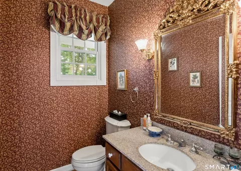 Bath - 9 Marlin Rd, Sandy Hook, CT 06482 photo 1 of 4