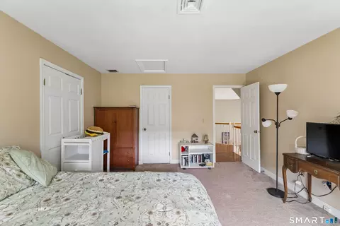 Bedroom - 9 Marlin Rd, Sandy Hook, CT 06482 photo 4 of 9