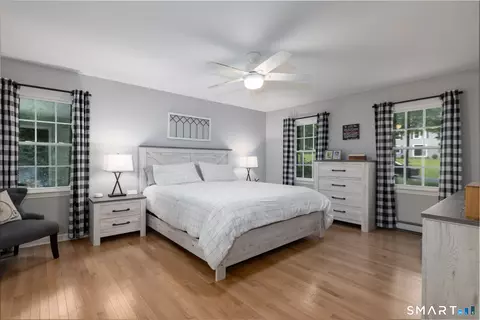 Bedroom - 11 Cobblers Mill Rd, Newtown, CT 06482 photo 1 of 5