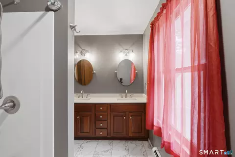 Bath - 17 Eska Dr, Ledyard, CT 06339 photo 3 of 5