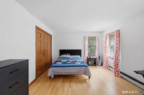 Bedroom - 17 Eska Dr, Ledyard, CT 06339 photo 4 of 6