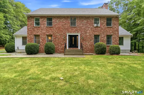 Exterior - 17 Eska Dr, Ledyard, CT 06339 photo 1 of 3