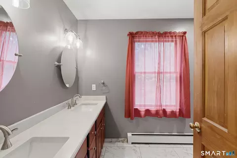 Bath - 17 Eska Dr, Ledyard, CT 06339 photo 2 of 5
