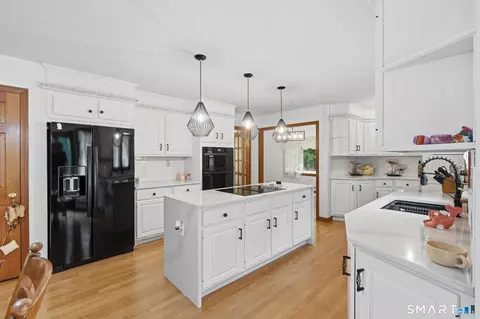 Kitchen - 17 Eska Dr, Ledyard, CT 06339 photo 5 of 5