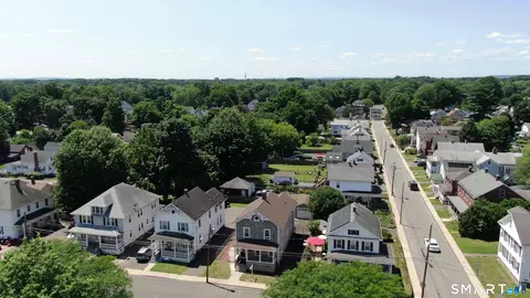 View/Area - 8 Chestnut St, Windsor Locks, CT 06096 photo 1 of 2