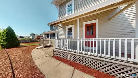 Exterior - 8 Chestnut St, Windsor Locks, CT 06096 photo 3 of 9