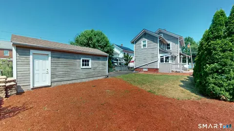 Exterior - 8 Chestnut St, Windsor Locks, CT 06096 photo 6 of 9