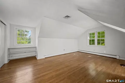 Bedroom - 5 Bayside Ter, Riverside, CT 06878 photo 4 of 5