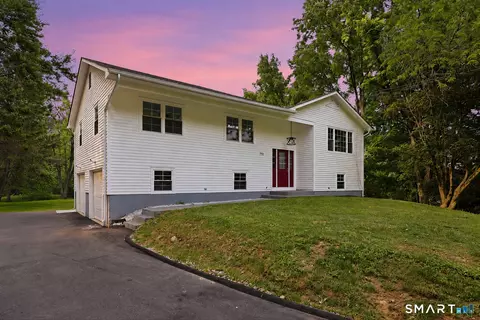 751 W Avon Rd, Avon, CT 06001