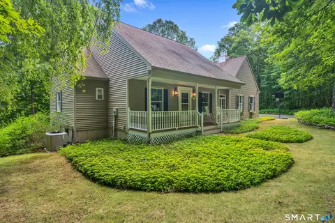 92 Clark Hill Rd, East Haddam, CT 06423
