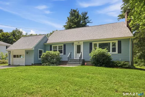126 Baxter St, Tolland, CT 06084