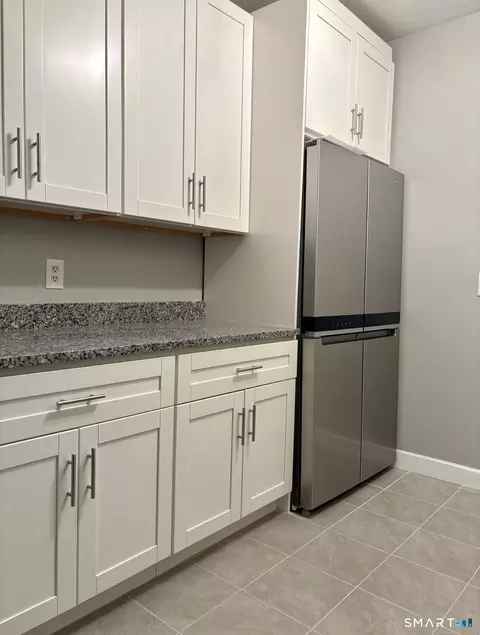 304 Pine Rock Ave #C4, Hamden, CT 06514 photo 5