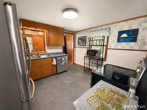 Kitchen - 30 Russ Rd, Willimantic, CT 06226 photo 2 of 3