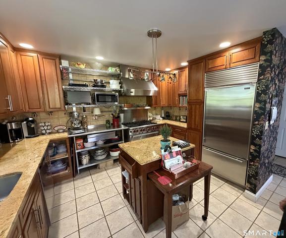 3300 Park Ave #16, Bridgeport, CT 06604