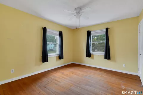 Bedroom - 231 Gorham Ave, Hamden, CT 06514 photo 4 of 4