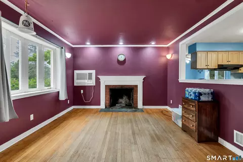 Living - 231 Gorham Ave, Hamden, CT 06514 photo 3 of 4