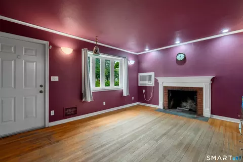 Living - 231 Gorham Ave, Hamden, CT 06514 photo 1 of 4
