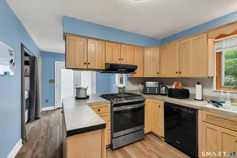Kitchen - 231 Gorham Ave, Hamden, CT 06514 photo 1 of 4