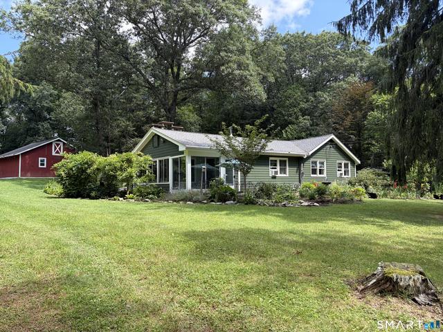 28 Clarke Rd, Lebanon, CT 06249