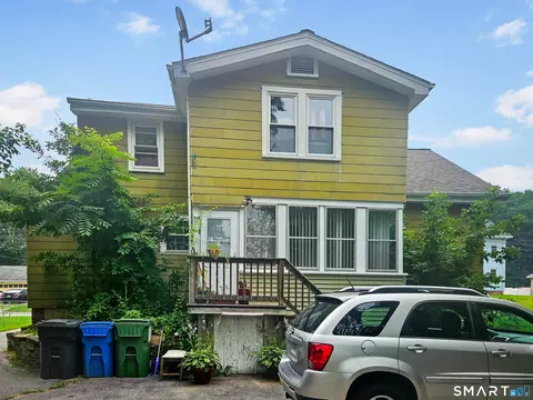 63 School St, Killingly, CT 06239 photo 4