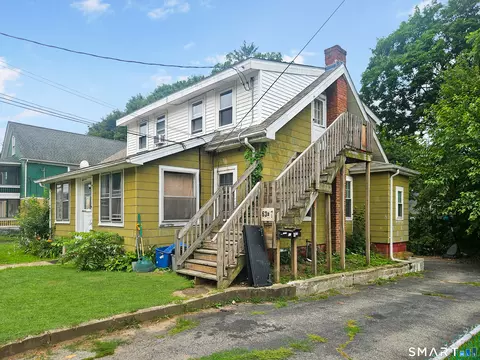 63 School St, Killingly, CT 06239 photo 2