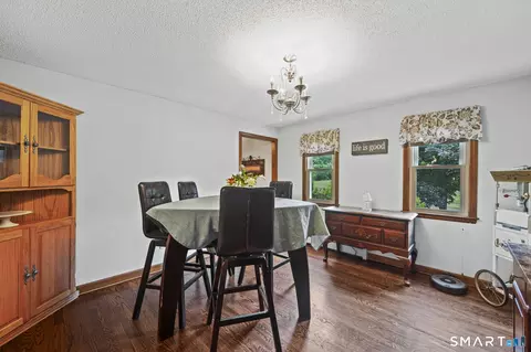 Dining - 40 Windmill Rd, Ellington, CT 06029 photo 3 of 5