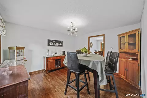 Dining - 40 Windmill Rd, Ellington, CT 06029 photo 4 of 5