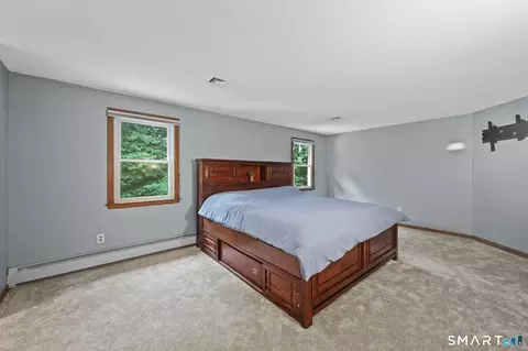 Bedroom - 40 Windmill Rd, Ellington, CT 06029 photo 2 of 4