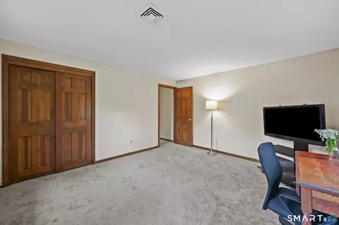 Bedroom - 40 Windmill Rd, Ellington, CT 06029 photo 4 of 4