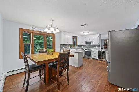 Dining - 40 Windmill Rd, Ellington, CT 06029 photo 2 of 5