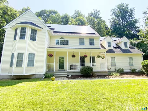 279 S Georges Hill Rd, Southbury, CT 06488