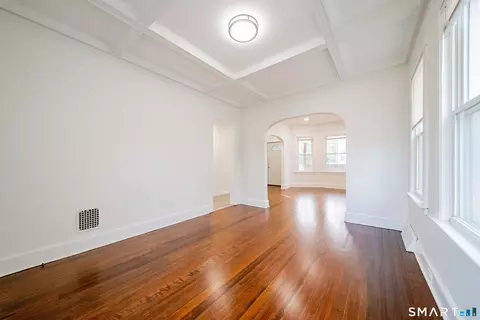 50 Jones St, West Haven, CT 06516