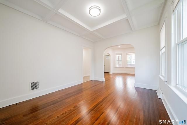 50 Jones St, West Haven, CT 06516