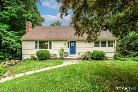 45 Overlook Dr, New Milford, CT 06776