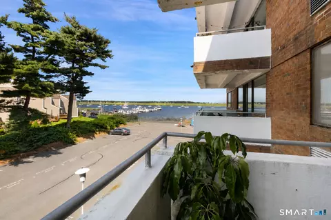 1460 Elm St #220, Stratford, CT 06615