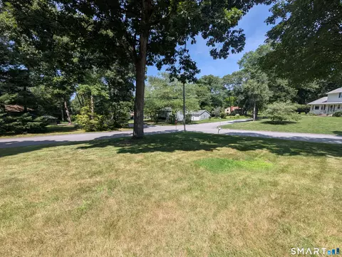Exterior - 141 Forge Rd, Coventry, CT 06238 photo 8 of 8