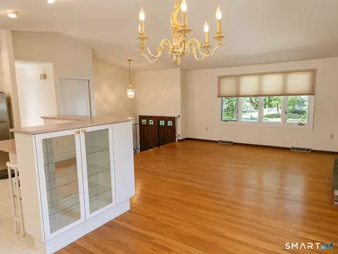 Living - 141 Forge Rd, Coventry, CT 06238 photo 2 of 4