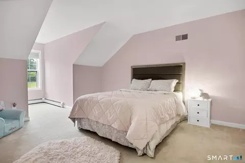 Bedroom - 13 Captain Amos Stanton Dr, Ledyard, CT 06339 photo 4 of 7