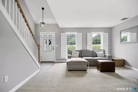 Entry Way - 13 Captain Amos Stanton Dr, Ledyard, CT 06339 photo 2 of 2