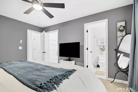 Bedroom - 13 Captain Amos Stanton Dr, Ledyard, CT 06339 photo 3 of 7